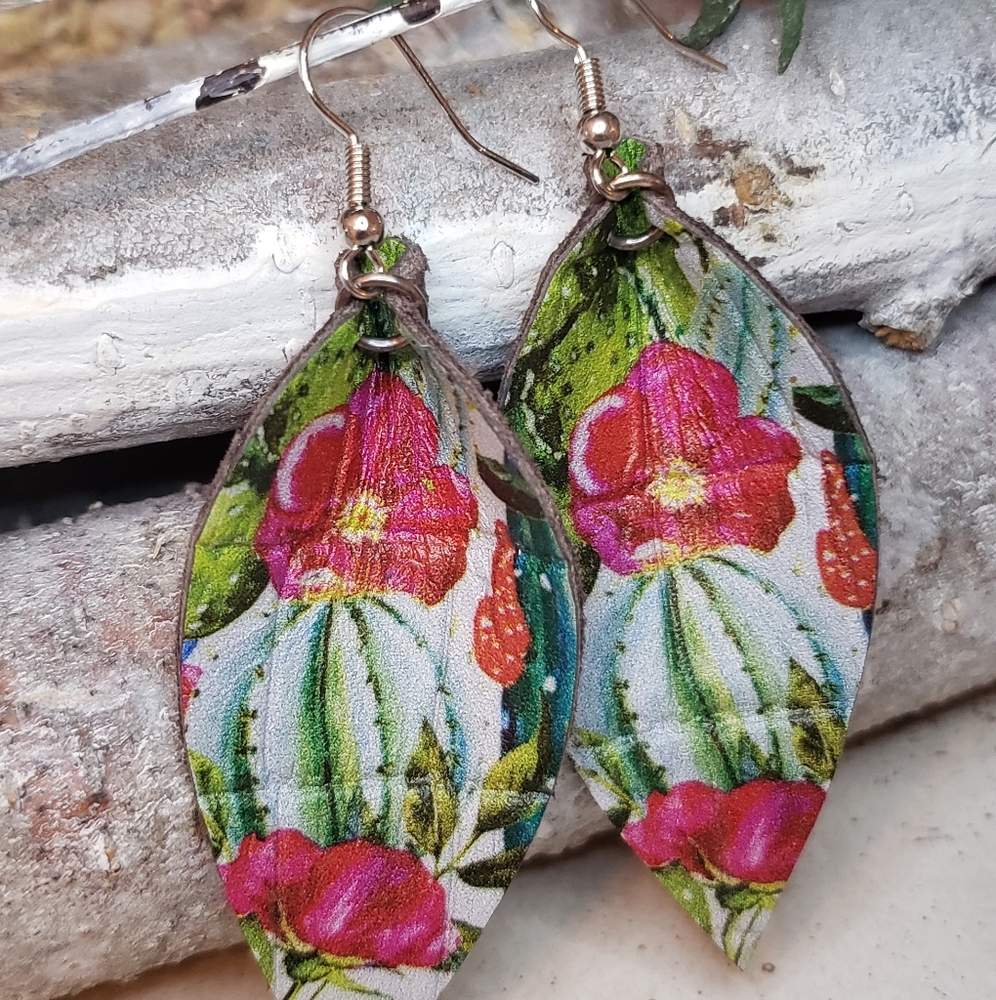 CACTUS in Bloom LEATHER EARRINGS